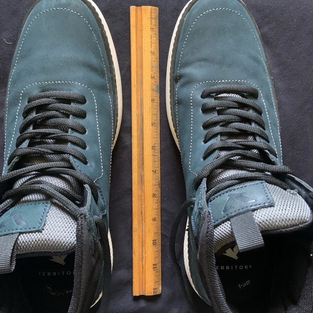 Green Athletic Sneakers with Black Accents
